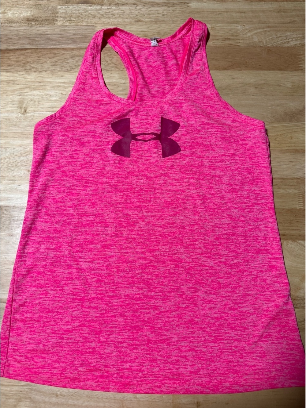 Under Armour Women’s Small Hot Pink HeatGear Racerback Workout Tank Top